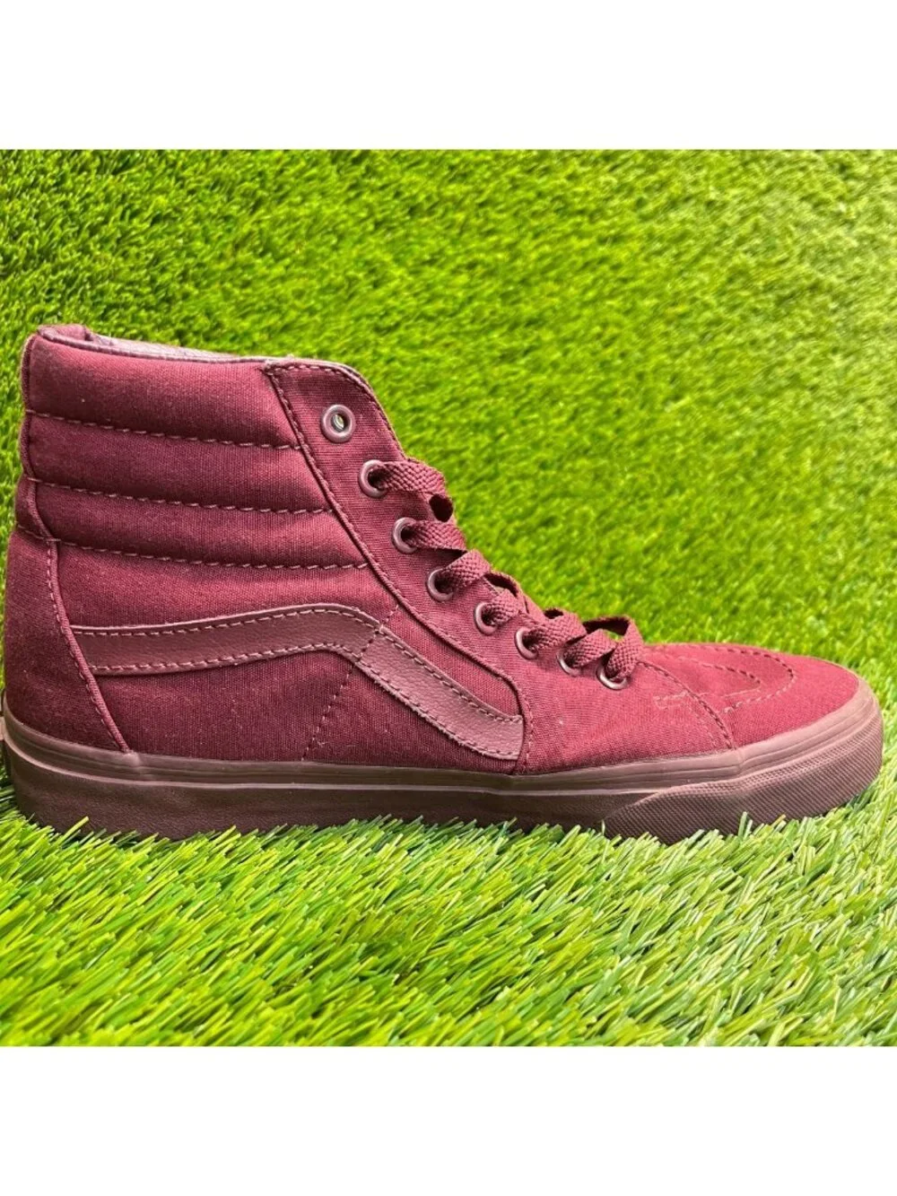 Vans Sk8-Hi Reissue Mens Size 9 Womens 10.5 Maroon Athletic Skate Shoes Sneakers